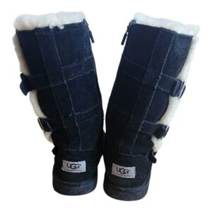UGG Australian Black Maddie Or Maddi II Boots with Cream Shearling